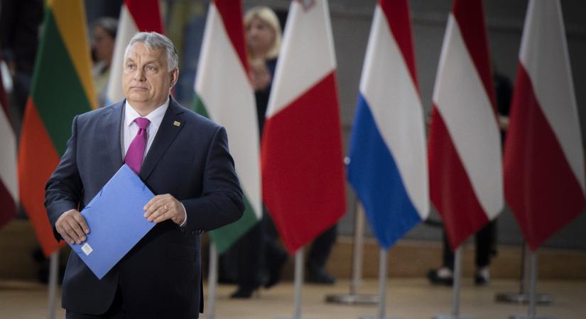 Politico: Orbán és a többi uniós vezető között a bizalom szintje „a béke segge alatt van”