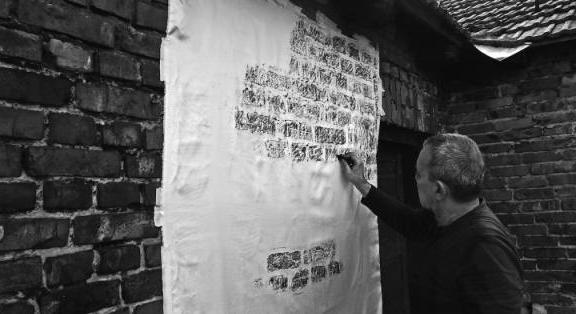 MEMENTÓ. Az emlékezés gesztusa - Rajk László auschwitzi frottázsai a Magyar Zsidó Múzeum és Levéltár gyűjteményéből