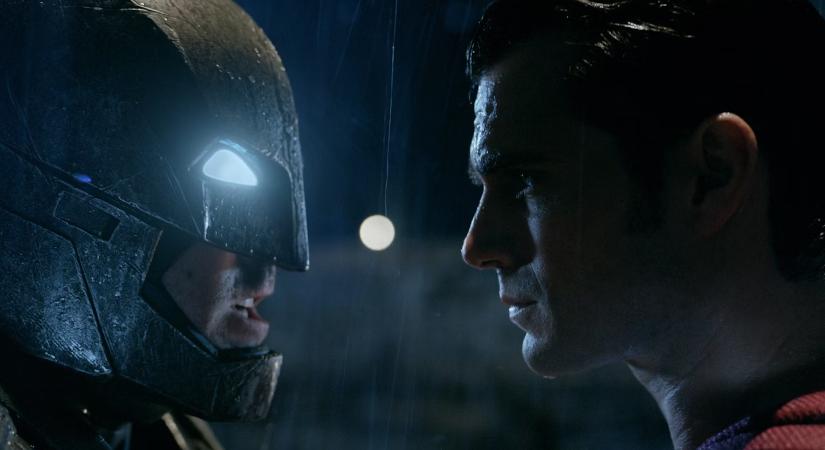 James Gunn megválaszolta az égető kérdést: Benne lesz-e Batman a Superman Legacyben?