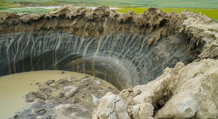 Hatalmas kráterek nyílnak Szibériában