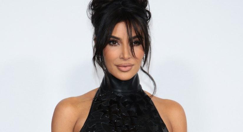 Kim Kardashian megmutatja Elizabeth Taylor lázadó arcát