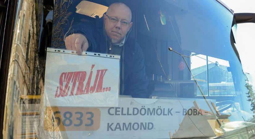 Sztrájkolnak Vasban is a Volánbusz dolgozói - Celldömölkön minden érintett járat kimaradt - fotók