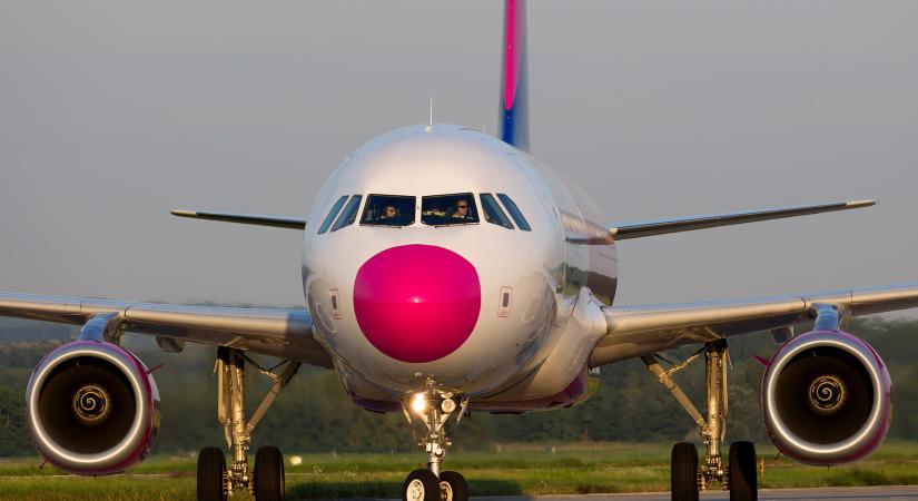 Versenyfelügyeleti eljárást indított a Wizz Airrel szemben a GVH