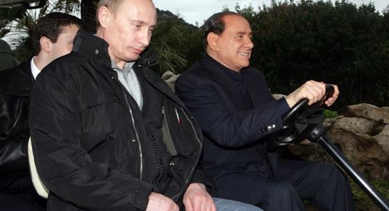 Putyin és Bush is itt vakációzott, félmilliárd euróért árulják Berlusconi híres villáját