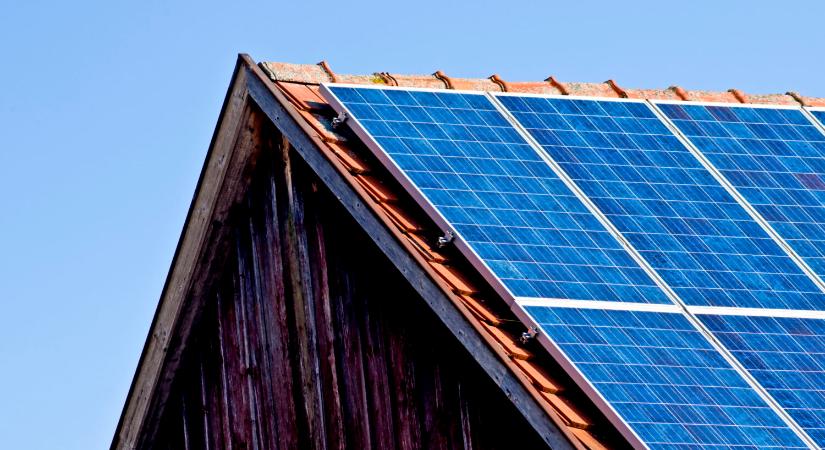 Felére csökkenhet a napelemek ára?