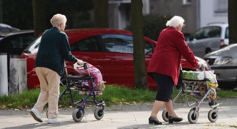 A szakértők szerint égető szükség van egy nyugdíjreformra