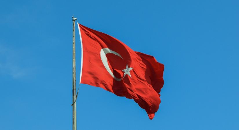 Többeket letartóztattak Törökországban a Moszaddal való együttműködés gyanúja miatt