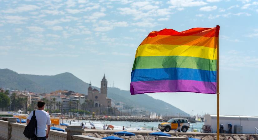 Spanyolország a homoszexualitás globális dekriminalizálásáért küzd