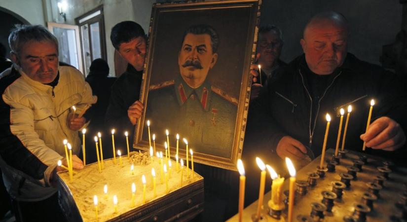 Börtön járt egy Sztálint ábrázoló szentkép megrongálása miatt