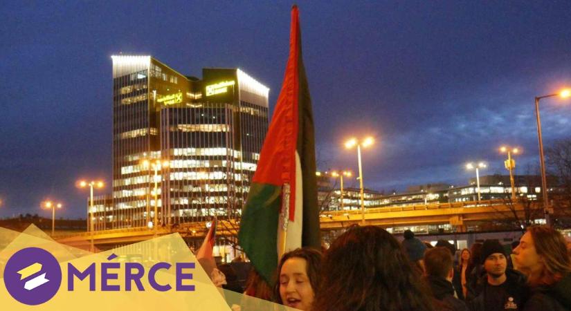 A BRFK épülete előtt kezdődött tüntetés a palesztinok melletti felszólalás jogáért