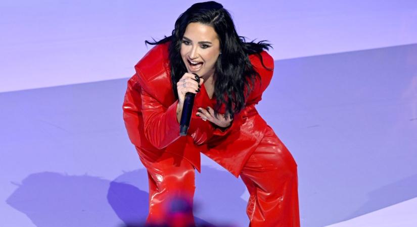 A szívrohamról szóló dalát adta elő Demi Lovato az Amerikai Szív Szövetség rendezvényén