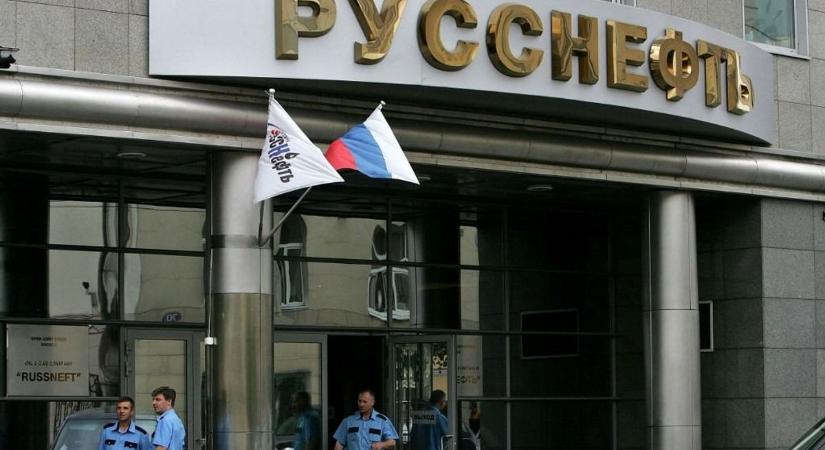 Putyin a Rosznyeft-részvényekkel való tranzakciókat engedélyező rendeletet írt alá