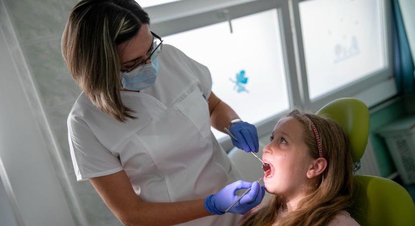 Vége a fogas kérdéseknek – Megvan az új fogorvos Cecén!