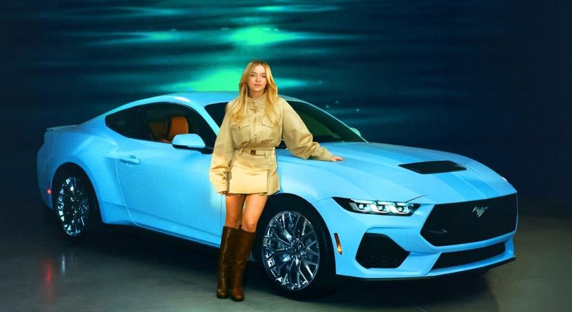 Kisorsolják az autórajongó színésznő, Sydney Sweeney által tervezett Mustangot