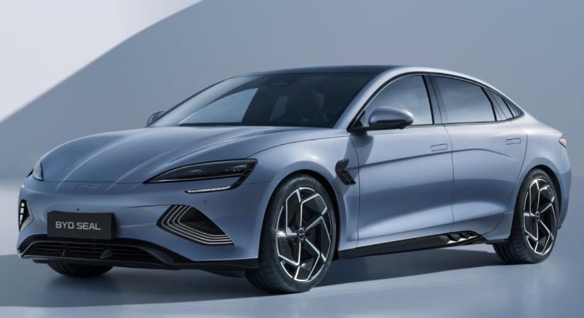 Kínai elektromos autót fog árulni az Opel márkanévvel összeforrt Schiller cégcsoport