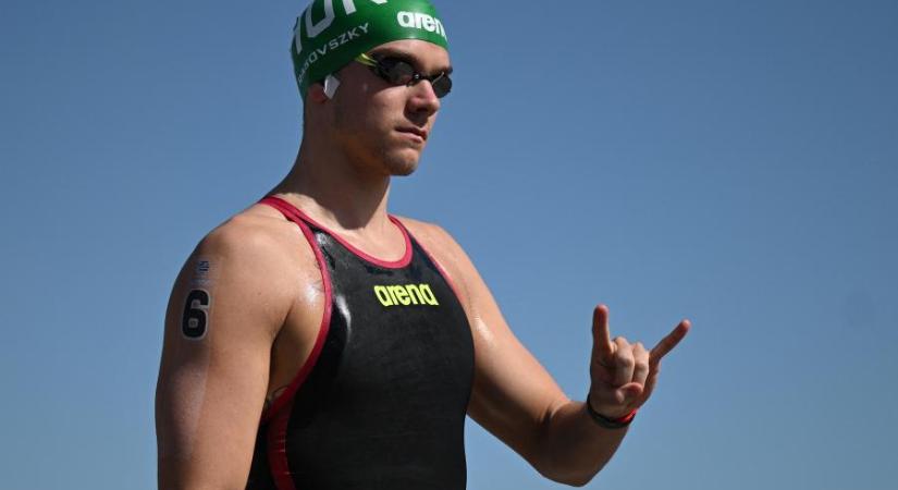 Rasovszky Kristóf aranyérmes 10 kilométeren a dohai vizes vb-n