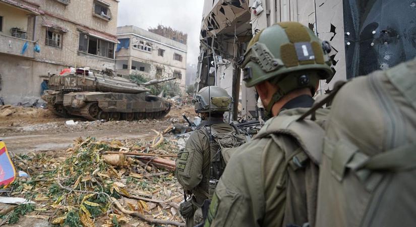 Fejlett német fegyvergyártó gépeket találtak a Hamász egyik bázisán