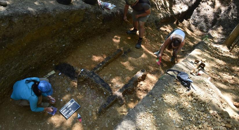 11. századi harci baltát is felszínre hoztak a Vasvári sánc ásatása során