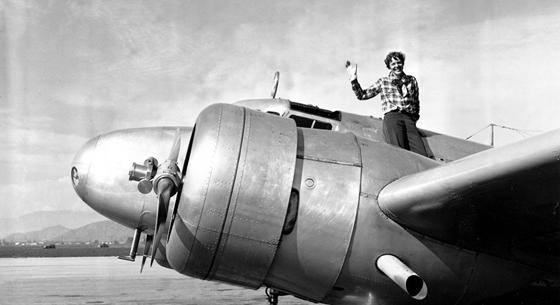 Megoldódhat a 87 éves rejtély – megtalálhatták a legendás amerikai pilóta, Amelia Earhart gépét az óceán fenekén