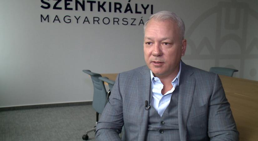 Fiatal szőke szépség a Cápák között vízkirályának a felesége, Balogh Levente csak egyszer mutatta meg élete párját a nagyvilágnak