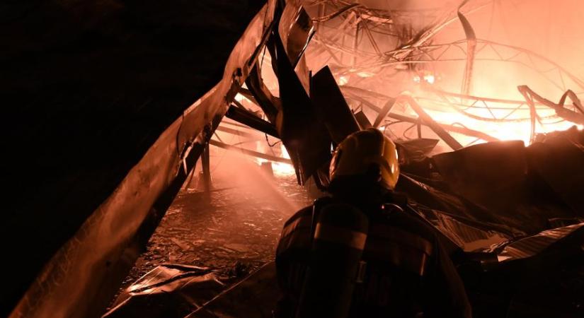 Több ezer négyzetméteren lángolt és szinte teljesen megsemmisült egy soroksári kertészet