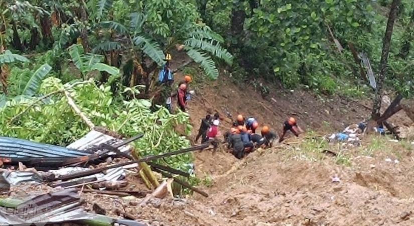 Földcsuszamlás temetett maga alá 80 bányászt, nagy erőkkel kutatnak a túlélők után