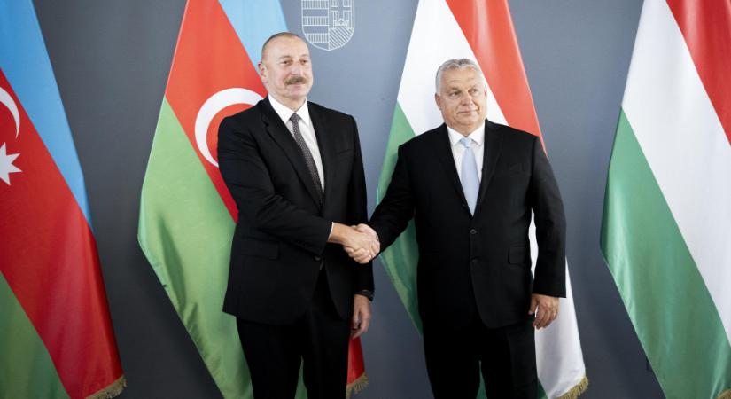 Elsöprő győzelmet aratott Ilham Aliyev az azeri államfőválasztáson
