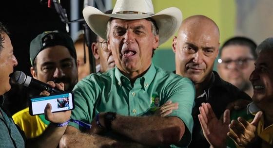 Elvették a brazil hatóságok Jair Bolsonaro útlevelét, nem hagyhatja el az országot