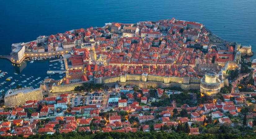 A 14 leghülyébb kérdés Dubrovnikban, Dubrovnikról