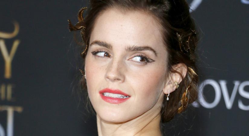 Így néz Emma Watson pazar Audija, amit el is vittek, amíg ő kocsmázott