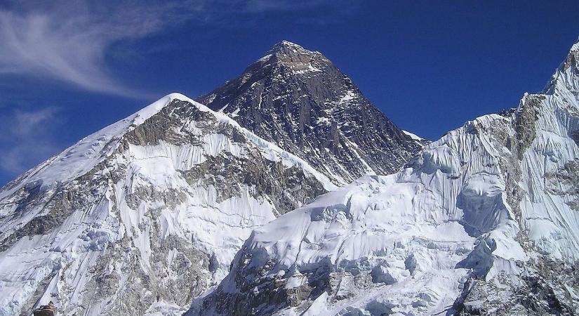 Fontos bejelentés érkezett a Mount Everestről, eljött a változás ideje