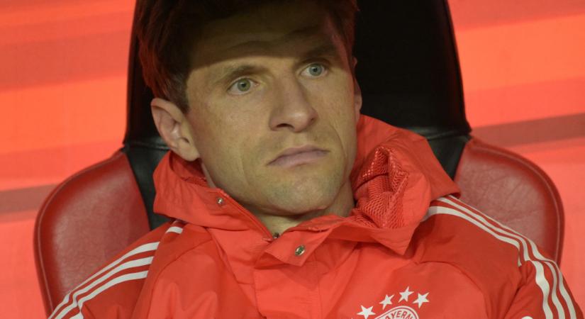 Thomas Müller a megalázó vereség után: Nincs ok arra, hogy az edzőről beszélgessünk