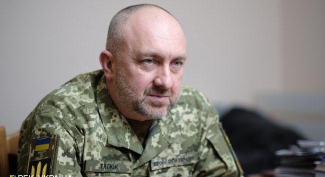 Zelenszkij Olekszandr Pavljuk tábornokot nevezte ki a szárazföldi erők parancsnokává