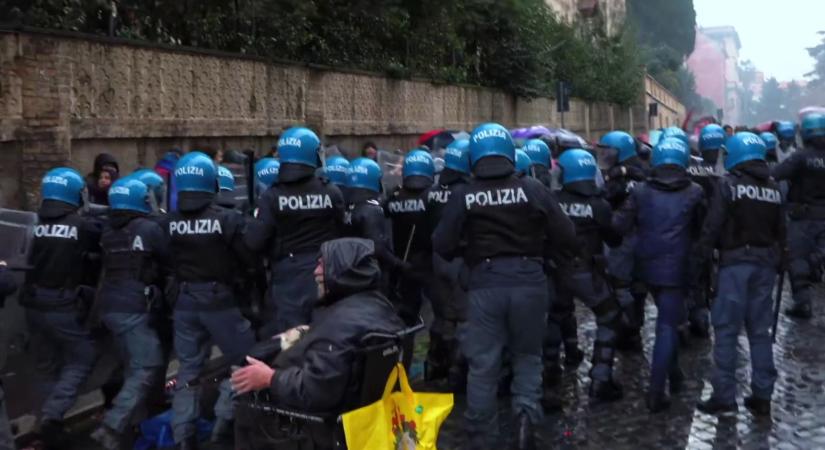 Többen tiltakoztak Róma utcáin az olasz antifasiszta nő érdekében  videó