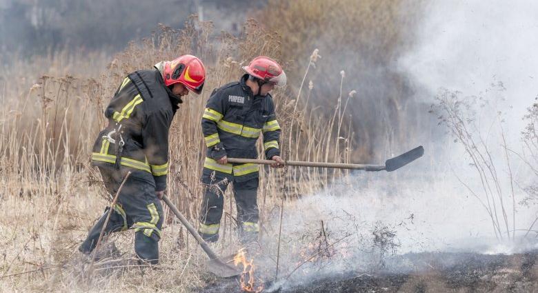 Tarlótűz Maros megyében: kukoricakórók váltak a lángok martalékává