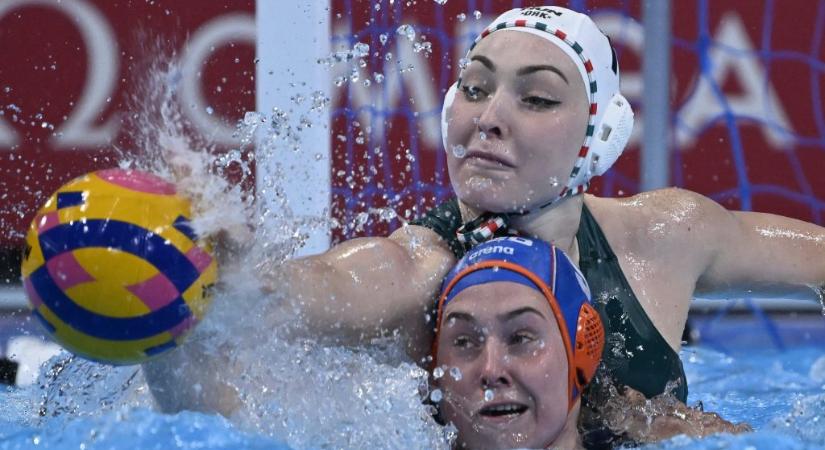 Krimi a vizes vb-n: a címvédőt legyőzve elődöntős, és olimpiai kvótát szerzett a női pólóválogatott