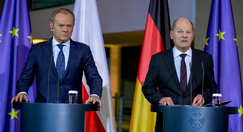 Lengyel kormányfő: Európának növelnie kell védelmi képességeit