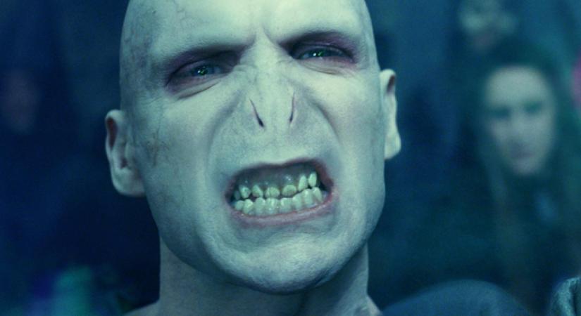 Szívdöglesztő pasi lett a fiatal Voldemortból - 22 évvel ezelőtt ő játszotta a főgonoszt