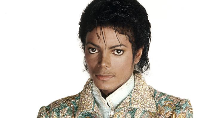 Nehezen lehet eldönteni a Michael Jackson-film első képét látva, hogy a popsztár vagy az őt alakító unokaöccse van-e rajta