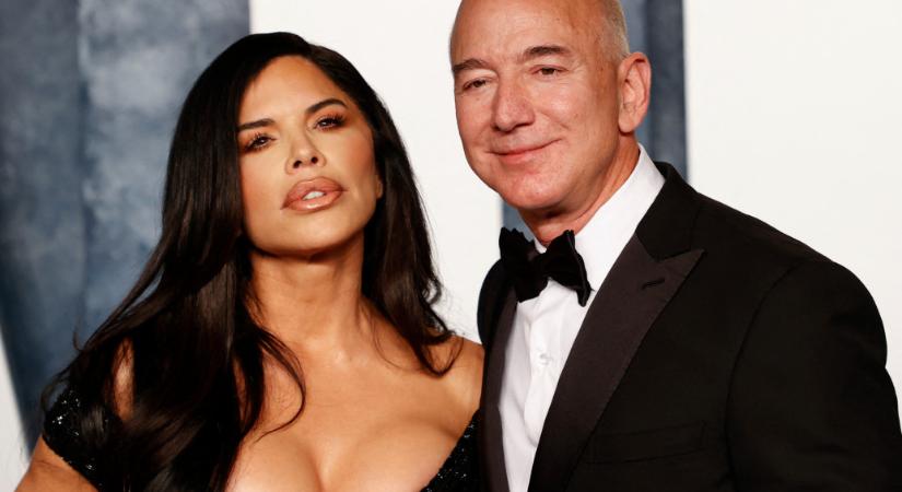 Jeff Bezos megszabadult közel 1500 milliárdnyi Amazon-részvénytől