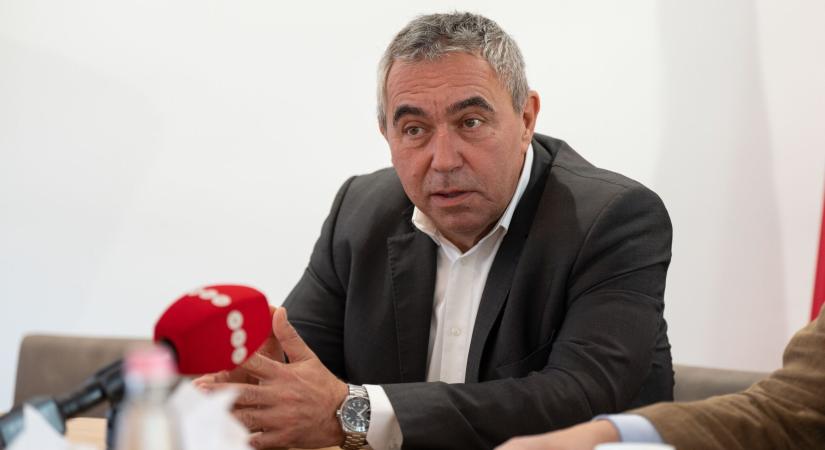 Törökbálint fideszes polgármestere szerint ő ártatlan a hűtlen kezelésben, de az ügyészség „matat”