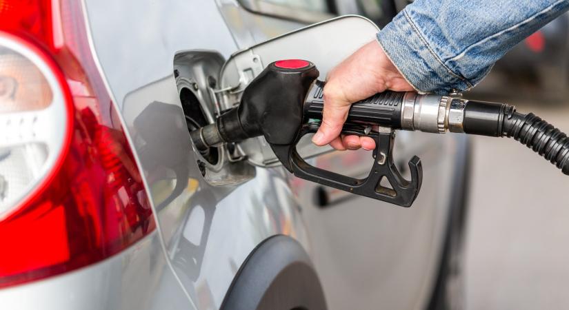 Drámai áremelkedés a hazai benzinkutakon, jelentősen megdrágult a benzin és a gázolaj literenkénti ára