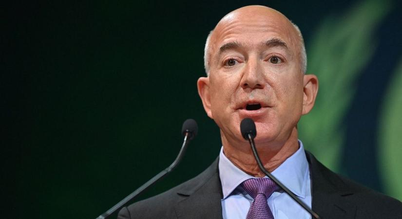 Dollármilliárdokat keres Jeff Bezos az Amazon részvények eladásával