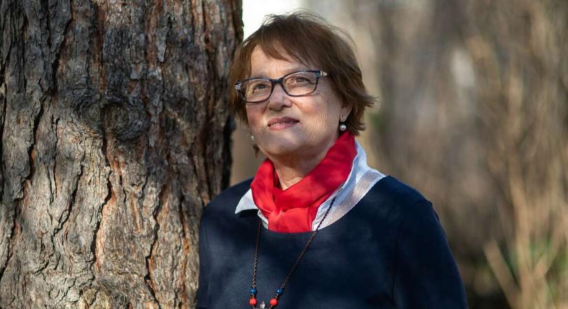 Szeretetnyelve és missziója: a gondoskodás – Interjú dr. Muszbek Katalinnal, a Magyar Hospice Alapítvány életre hívójával