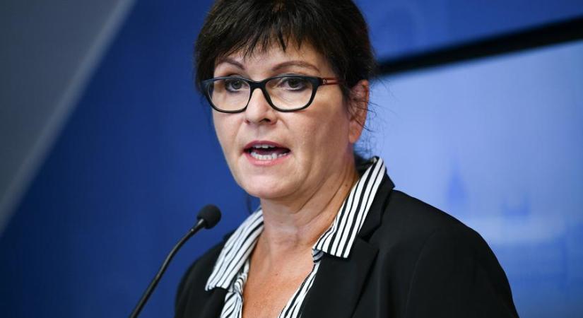 Közérdekű adatigénylést nyújt be a Demokratikus Koalíció, hogy a Novák Katalin bukásához vezető elnöki kegyelem minden irata nyilvános legyen