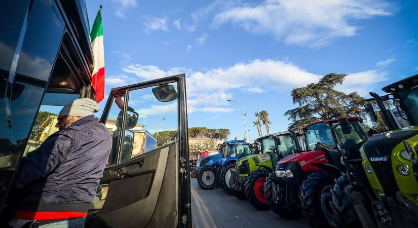 Bevonulnak az elégedetlen olasz gazdák Róma központjába