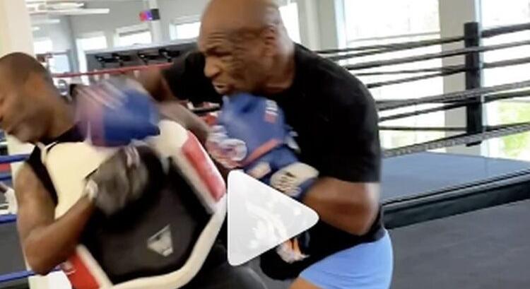 Az 57 éves Mike Tyson edzéséről felkerült egy videó a netre, brutális formában van 'Iron'