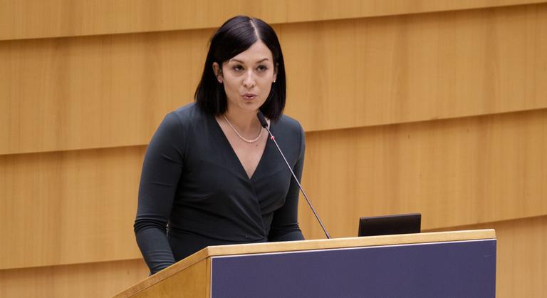 Cseh Katalin: Ez az a szuperbotrány, amelynek Orbán Viktort meg kellene buktatnia