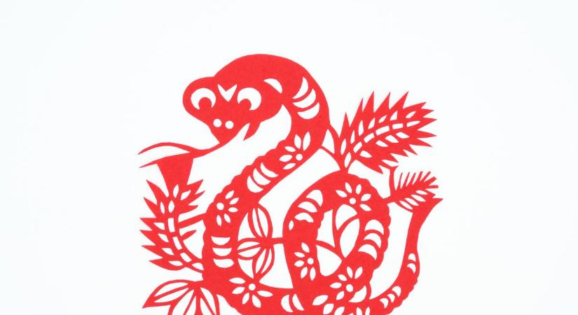 Kínai horoszkóp-előrejelzés márciusra a Kígyóknak: testi- és lelki megtisztulás után csodás napok jönnek – és vele a szerelem