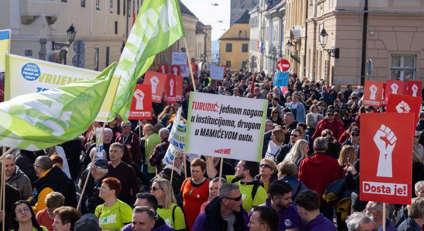 Hatalmas tömeg tüntetett a horvát kormány ellen Zágrábban